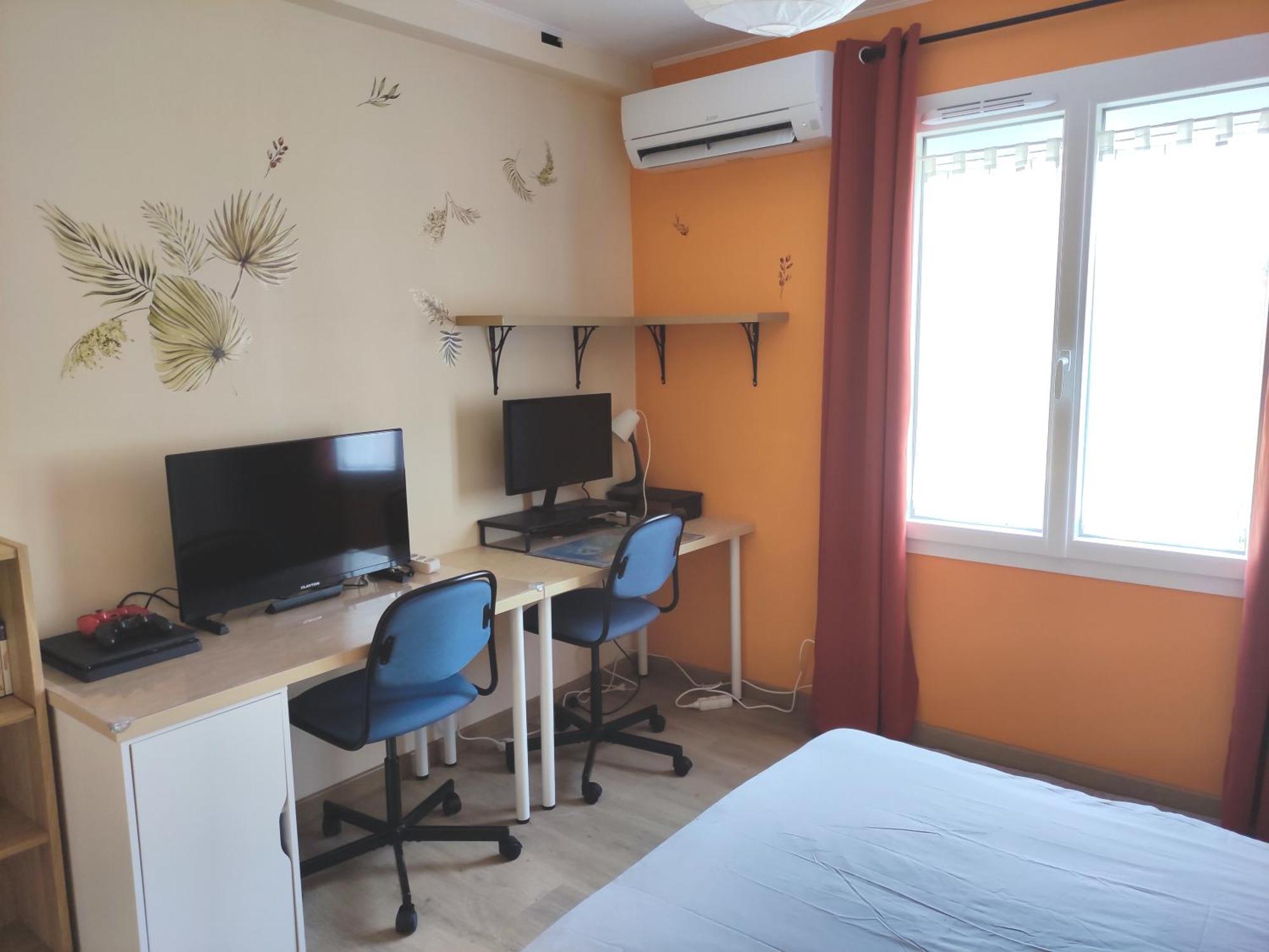 Le Jardin Des Rocailles - Villa 4 Chambres Climatisee Avec Piscine A Deux Pas D'Avignon Villeneuve-lès-Avignon Εξωτερικό φωτογραφία