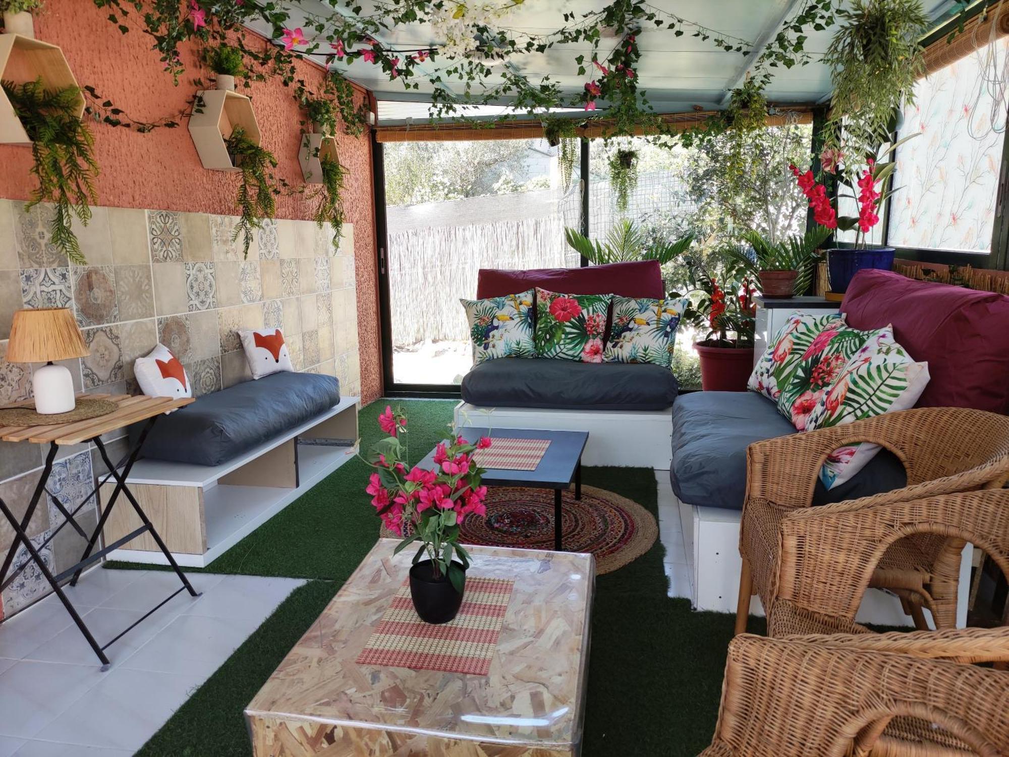 Le Jardin Des Rocailles - Villa 4 Chambres Climatisee Avec Piscine A Deux Pas D'Avignon Villeneuve-lès-Avignon Εξωτερικό φωτογραφία