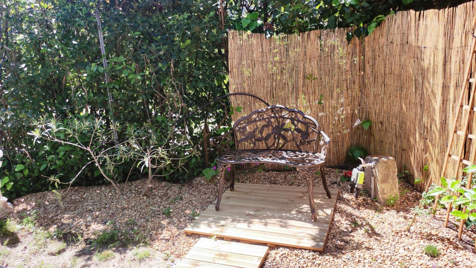 Le Jardin Des Rocailles - Villa 4 Chambres Climatisee Avec Piscine A Deux Pas D'Avignon Villeneuve-lès-Avignon Εξωτερικό φωτογραφία